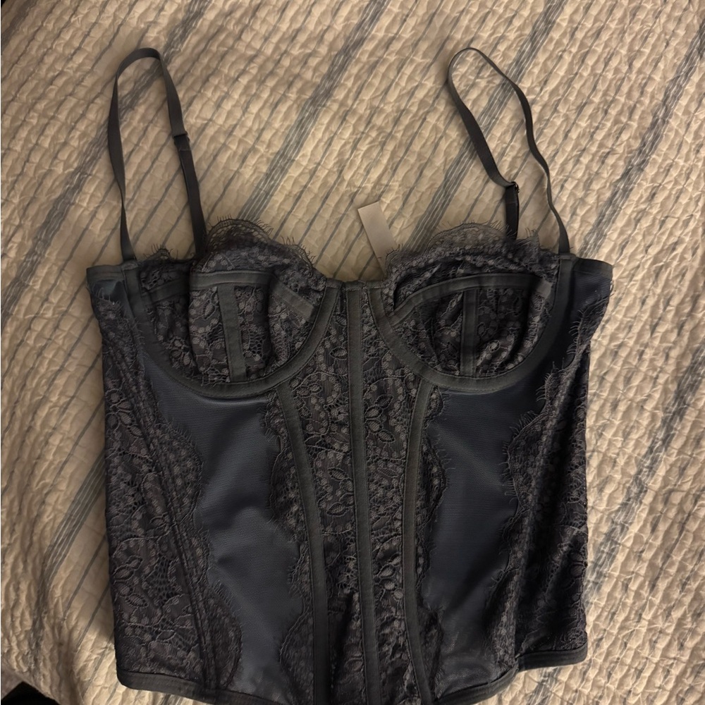 urban outfitters corset top